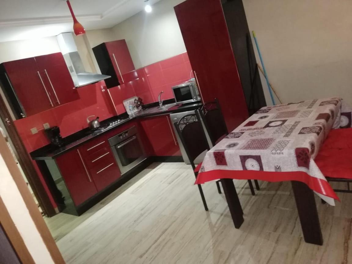 Cosy Appartement Only Family A Gueliz มาร์ราเกช ภายนอก รูปภาพ