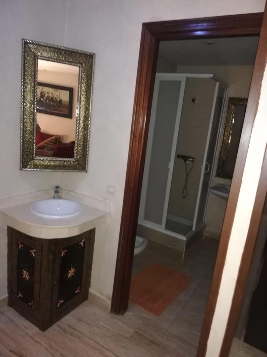 Cosy Appartement Only Family A Gueliz มาร์ราเกช ภายนอก รูปภาพ
